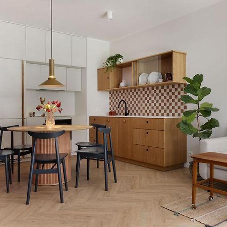 Solidarnosc Three Bedrooms & Garden Apartment Gdańsk Eksteriør billede